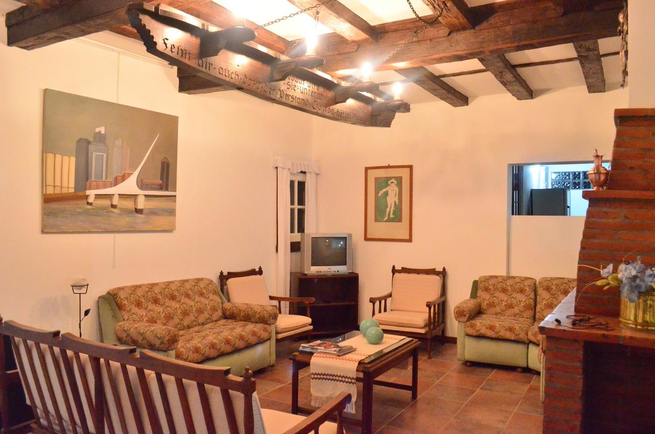 Hosteria Sajonia Villa Gesell Exterior foto